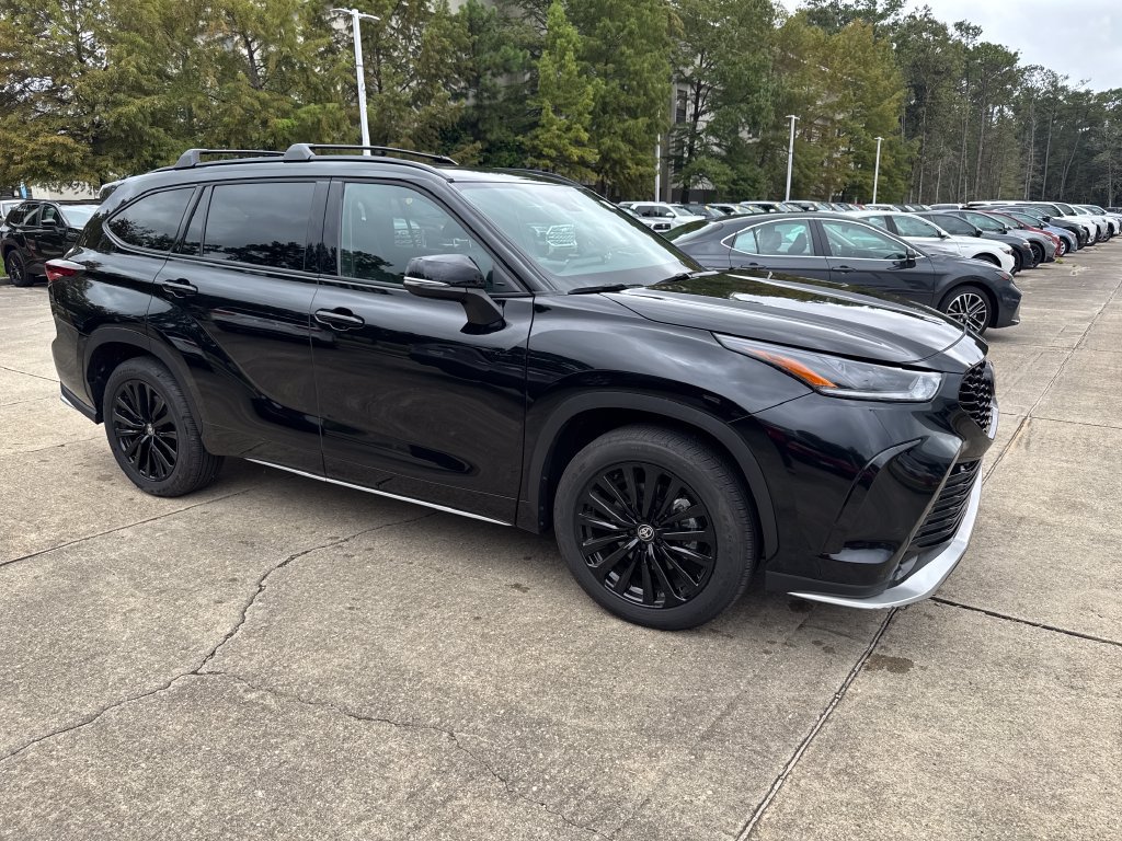 Certified 2026 Toyota Highlander XSE AWD/4WD image 10