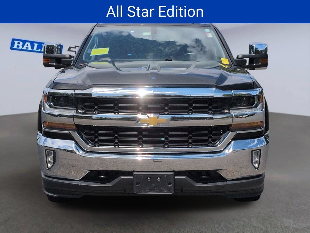 Used 2018 Chevrolet Silverado 1500 LT w/ All Star Edition AWD/4WD image 9