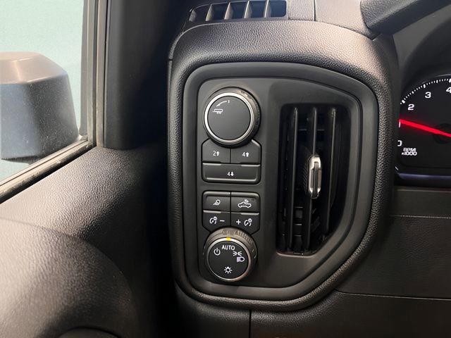 Used 2025 Chevrolet Silverado 2500 Custom w/ Custom Value Package AWD/4WD image 15