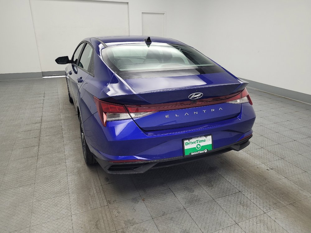 Used 2023 Hyundai Elantra SEL w/ Convenience Package FWD image 6