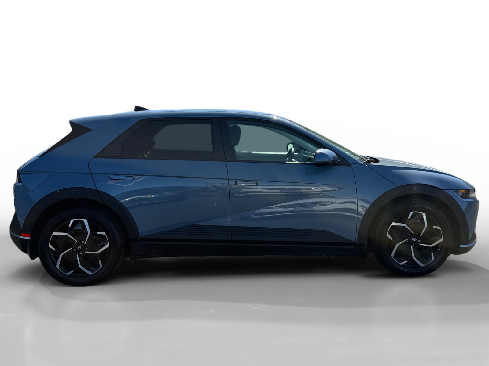 Certified 2024 Hyundai Ioniq 5 SE RWD image 6