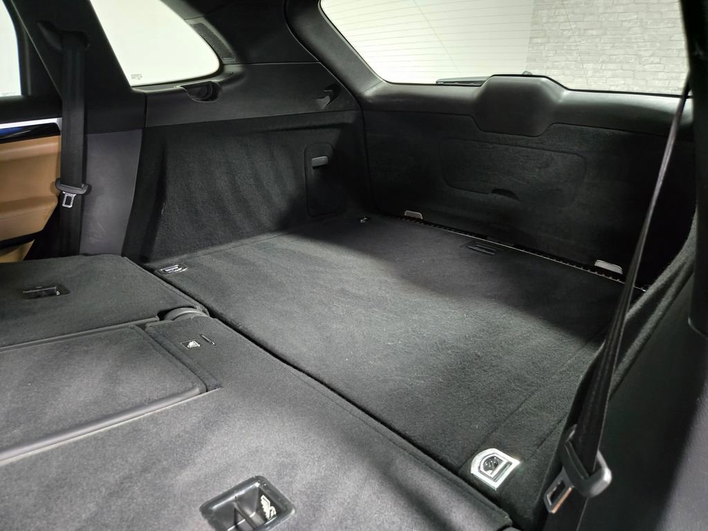 Used 2018 Porsche Cayenne image 39