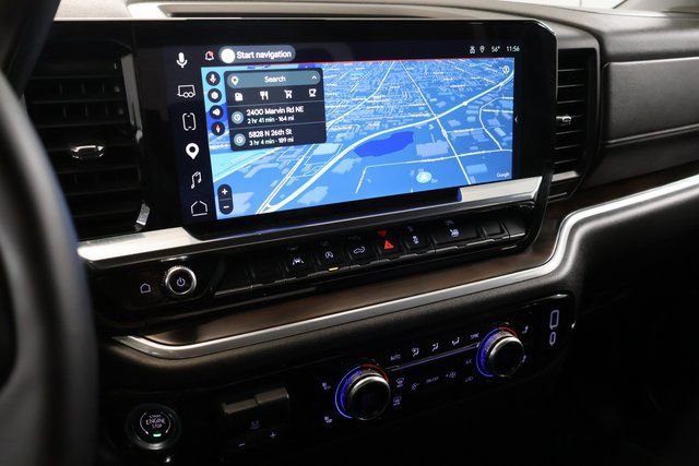 Used 2026 GMC Sierra 1500 SLT image 24