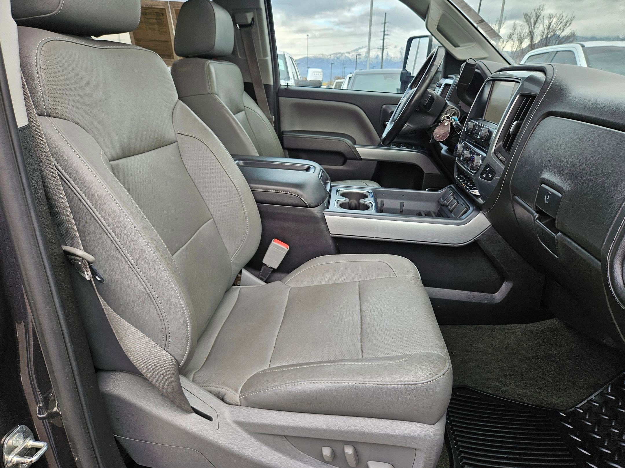 Used 2015 Chevrolet Silverado 3500 LTZ w/ Duramax Plus Package image 33