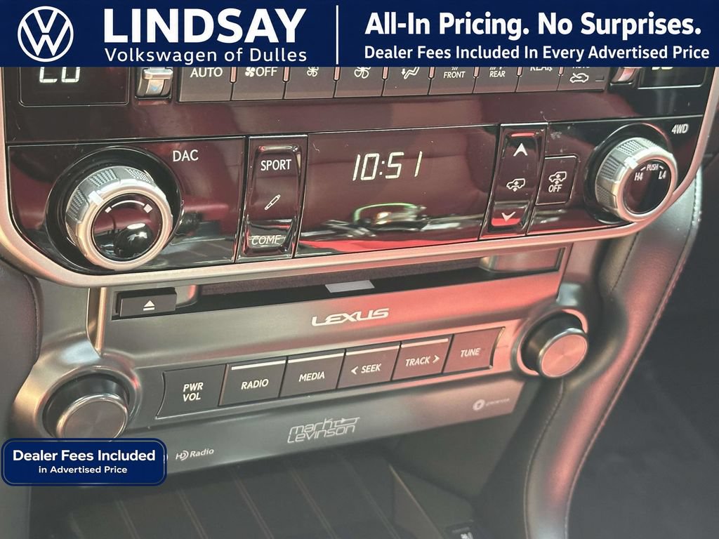 Used 2023 Lexus GX 460 Luxury w/ Sport Design Package AWD/4WD image 18