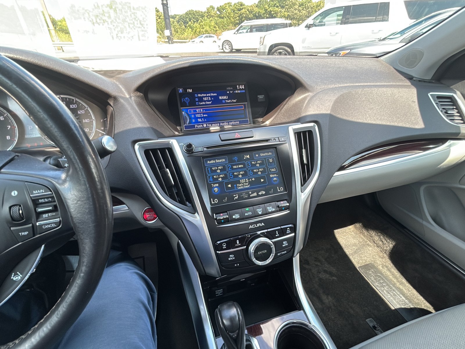 Used 2016 Acura TLX w/ Technology Package FWD image 15