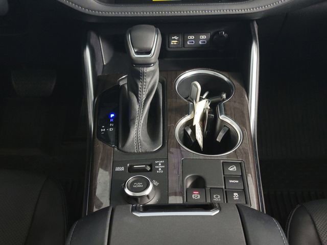 Used 2023 Toyota Highlander Limited image 26