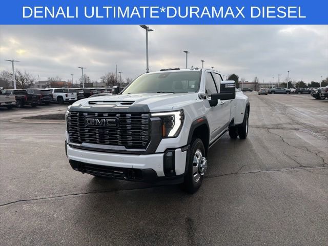 Used 2024 GMC Sierra 3500 Denali Ultimate image 5