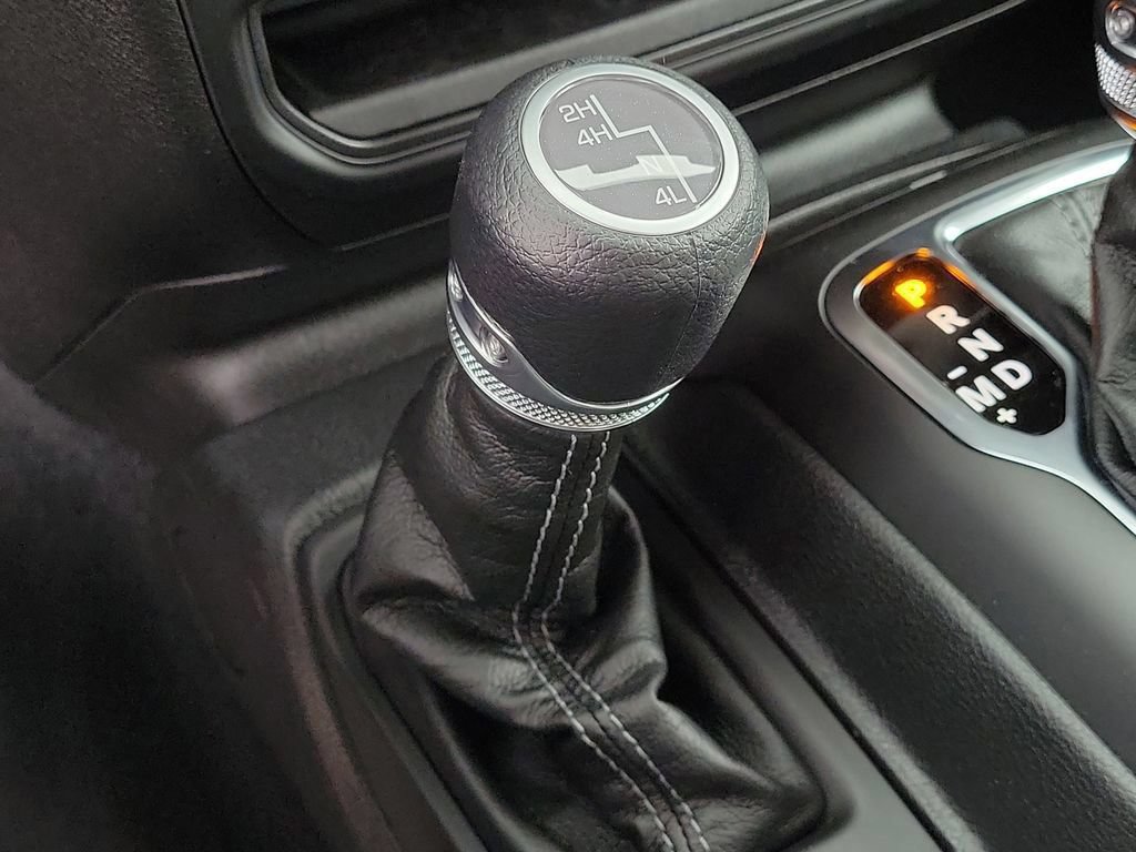 New 2026 Jeep Wrangler Sport AWD/4WD image 30