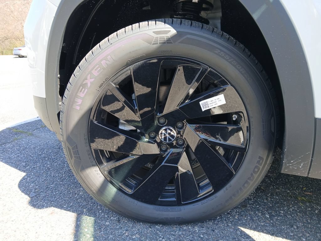 New 2026 Volkswagen Atlas SE FWD image 26