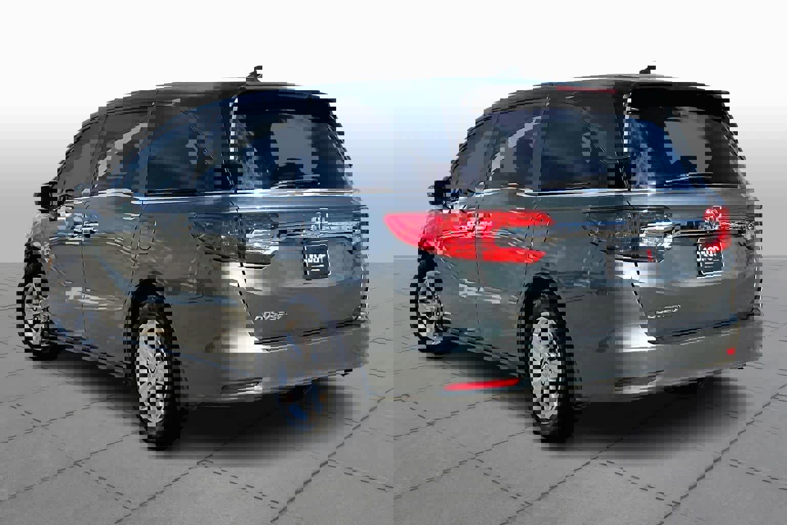 Used 2019 Honda Odyssey EX-L image 11