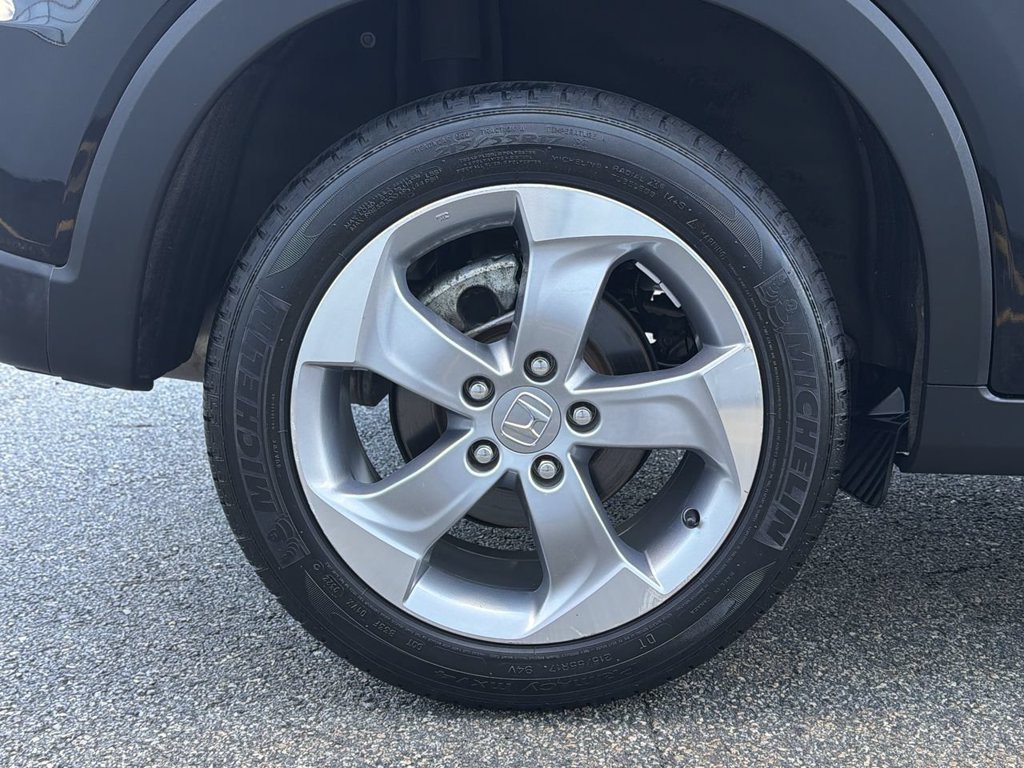 Used 2022 Honda HR-V LX image 12