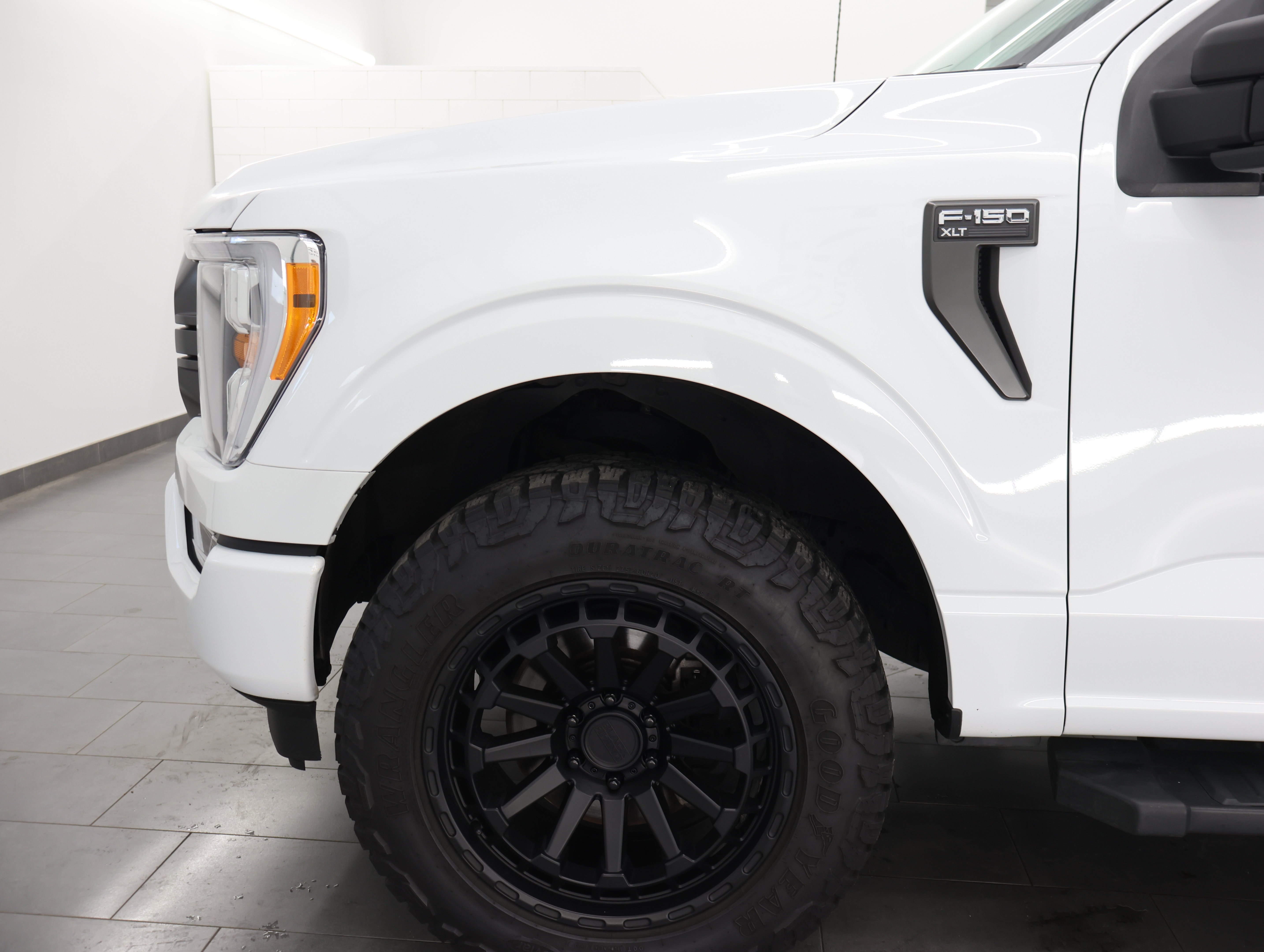 Used 2023 Ford F150 XLT w/ Equipment Group 302A High AWD/4WD image 35