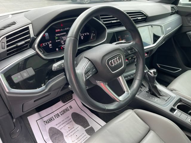 Used 2020 Audi Q3 2.0T Prestige AWD/4WD image 17