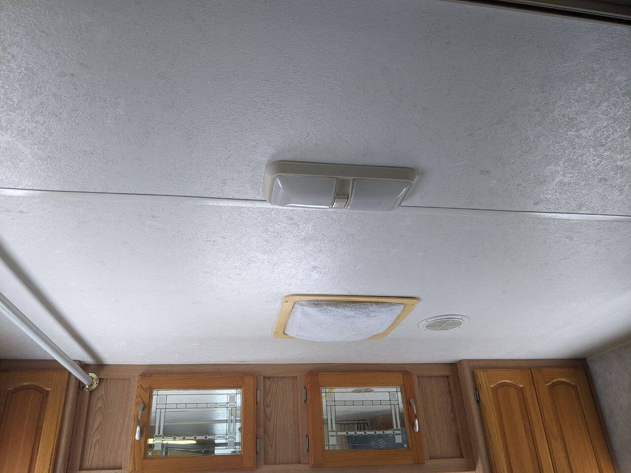 Used 2002 Ford E-450 and Econoline 450 RWD image 12