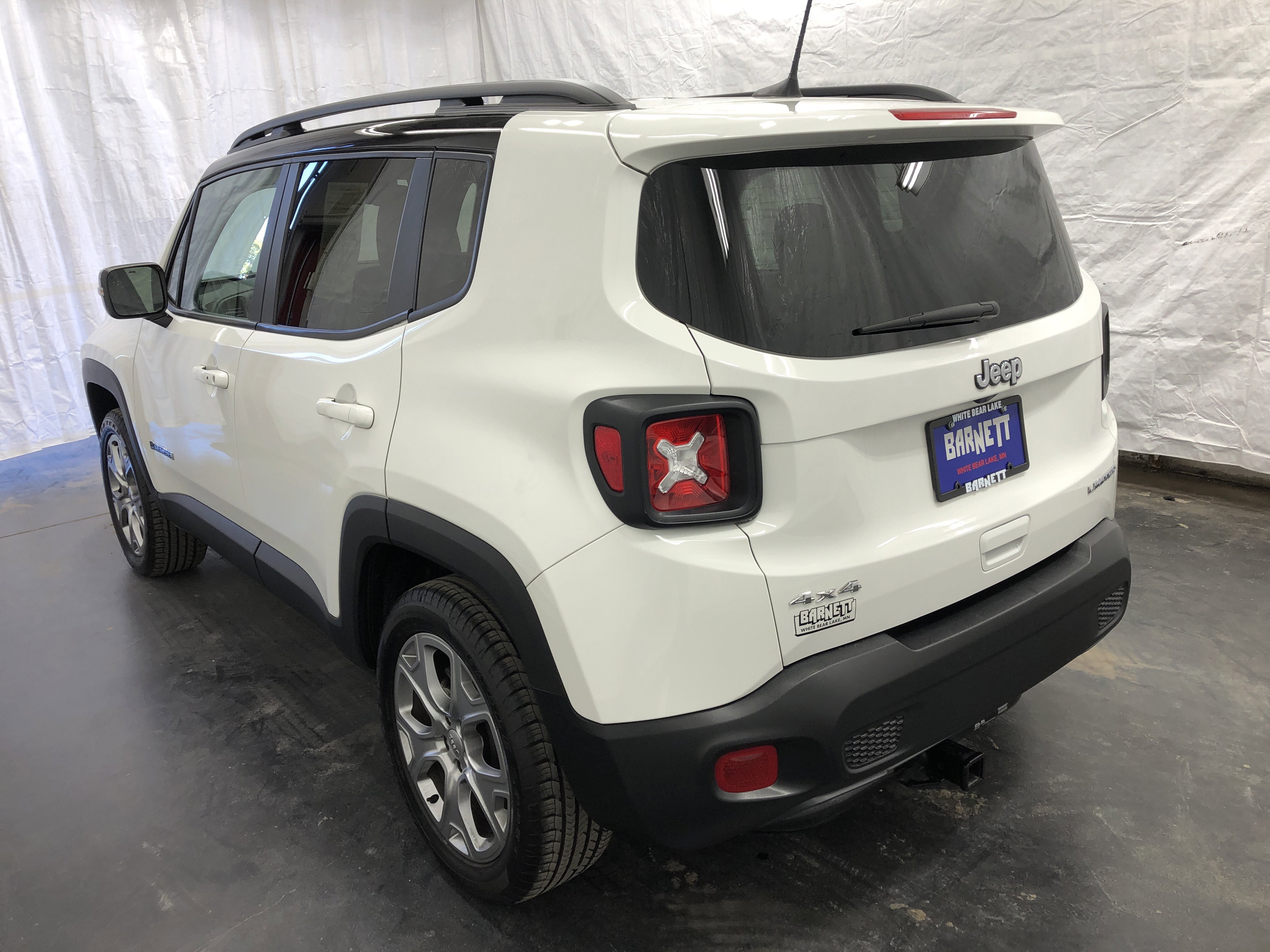 Used 2022 Jeep Renegade Limited AWD/4WD image 5