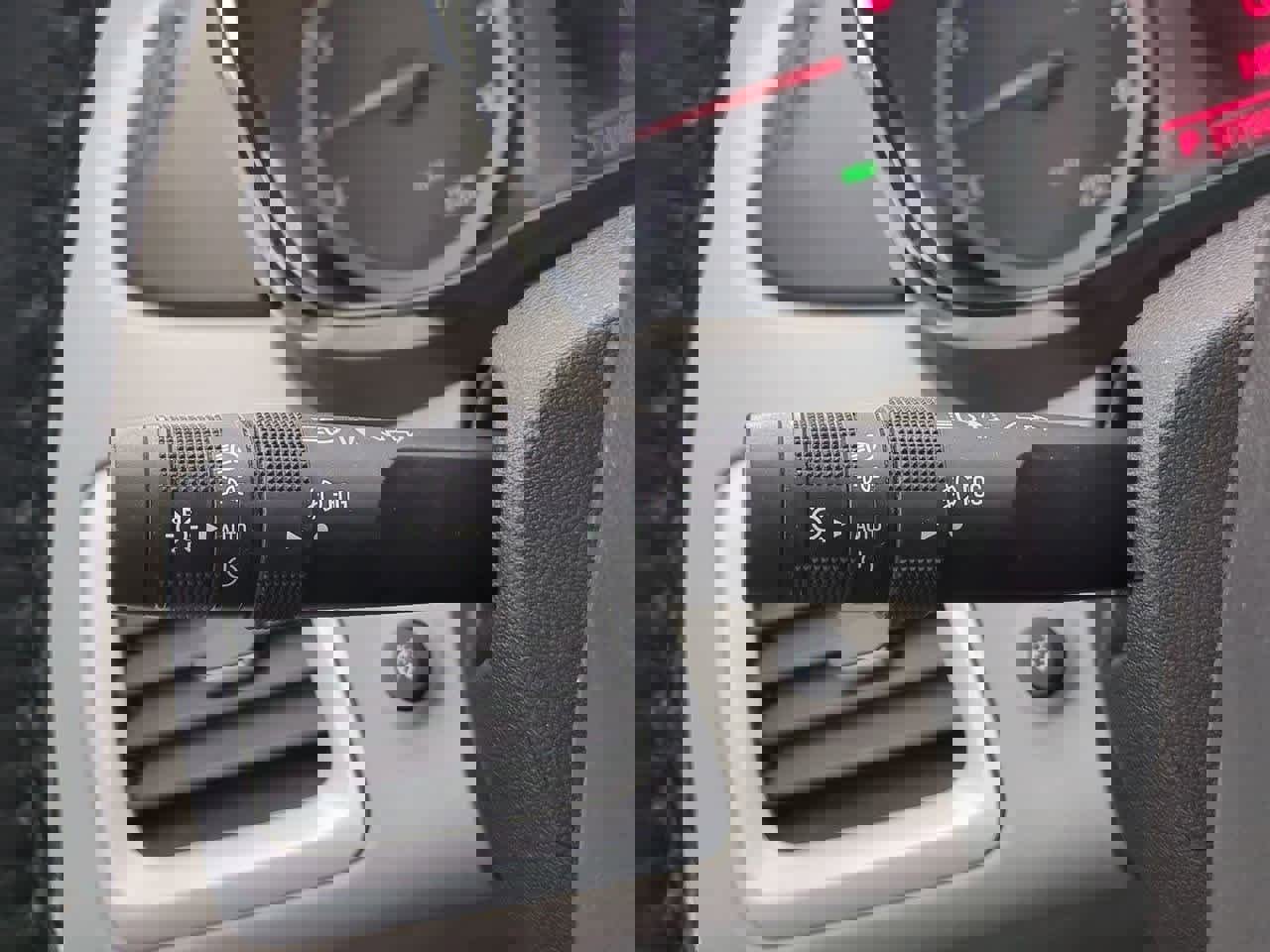 Used 2015 GMC Terrain SLE w/ Convenience Package image 25