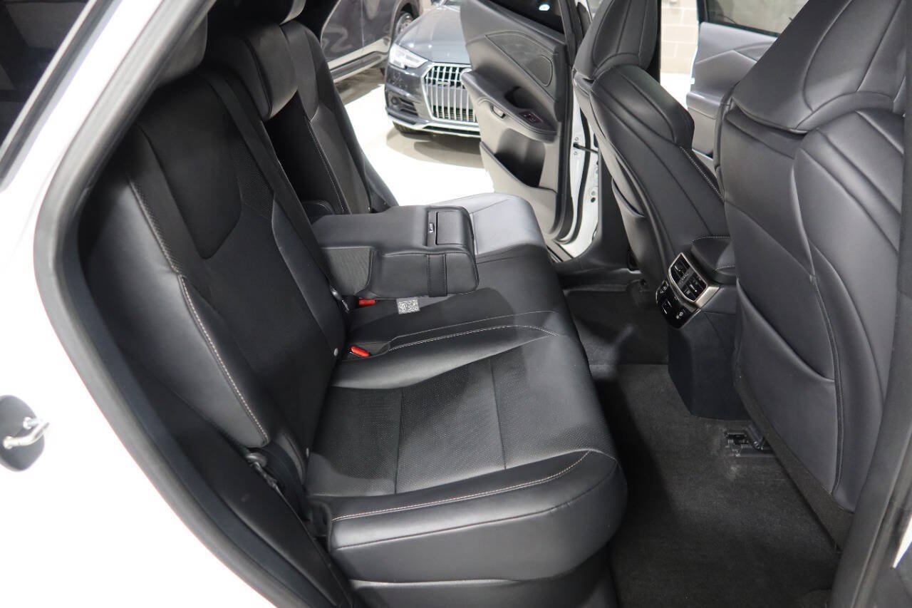 Used 2023 Lexus RX 350 F Sport w/ Accessory Package AWD/4WD image 15