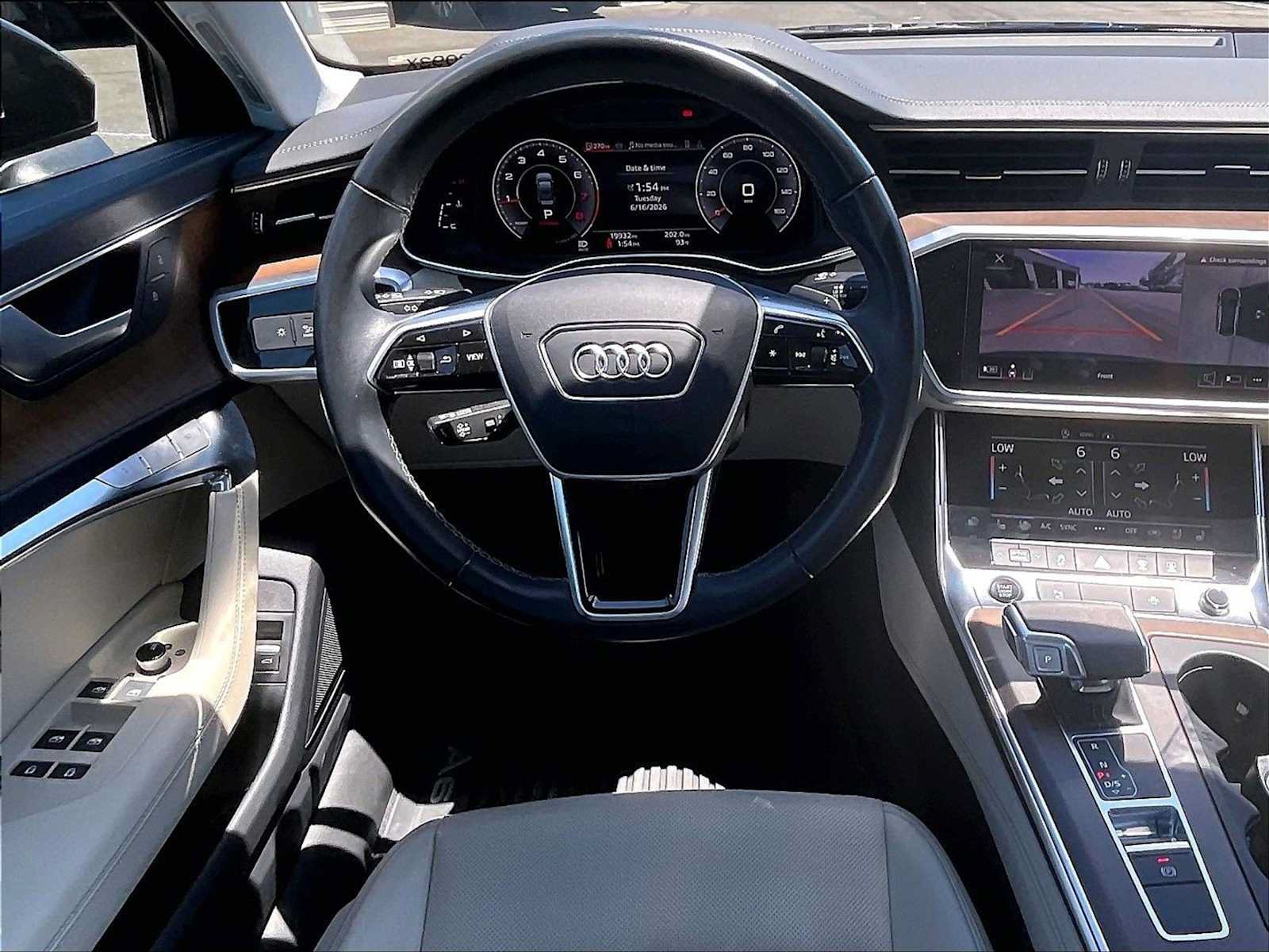 Used 2024 Audi A6 Premium Plus w/ Premium Plus Package AWD/4WD image 8