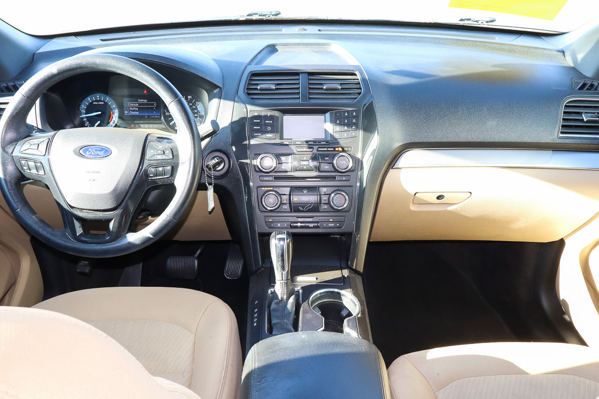 Used 2017 Ford Explorer FWD image 11