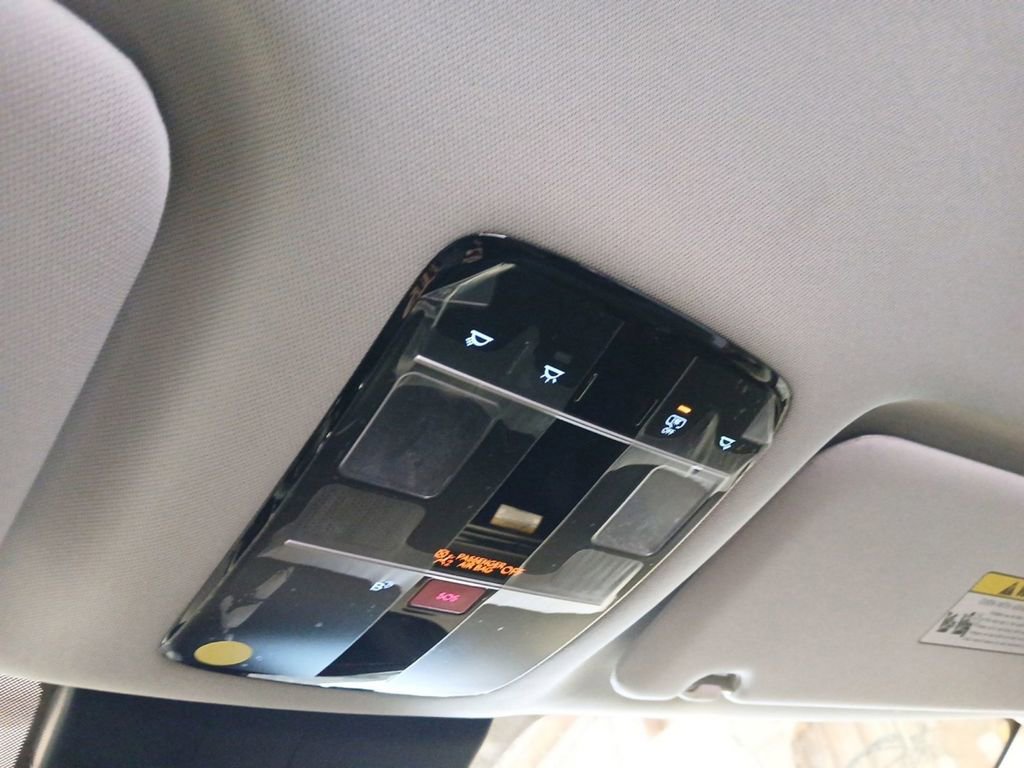 New 2026 Hyundai Santa Fe SEL image 20