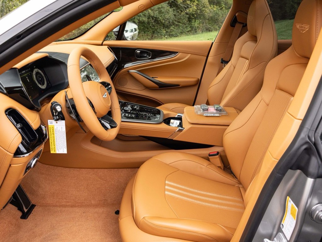 New 2026 Aston Martin DBX 707 image 19