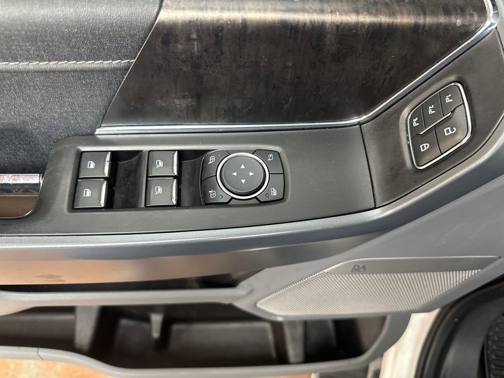 Used 2021 Ford F150 Lariat w/ Equipment Group 501A Mid image 20