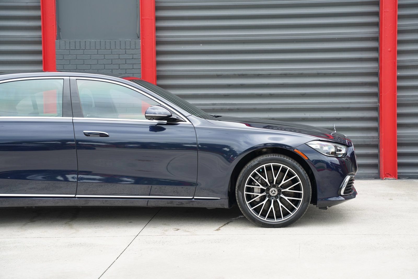 Used 2023 Mercedes-Benz S 580 4MATIC Sedan w/ Warmth & Comfort Package image 9