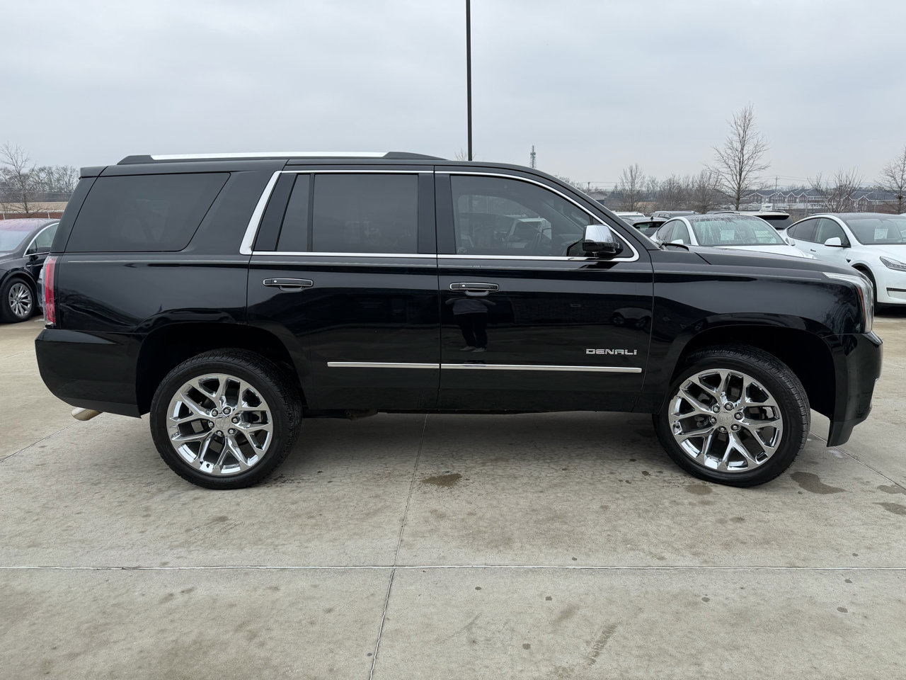 Used 2019 GMC Yukon Denali w/ Denali Ultimate Package image 4