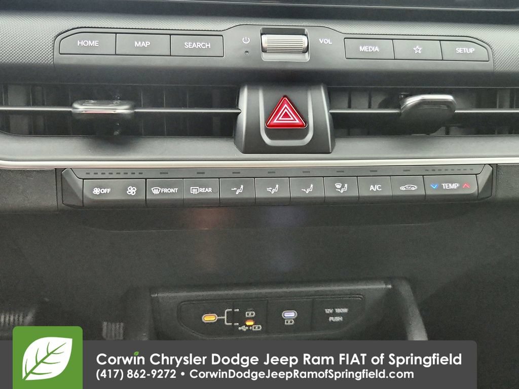 Used 2025 Kia K4 FWD image 25