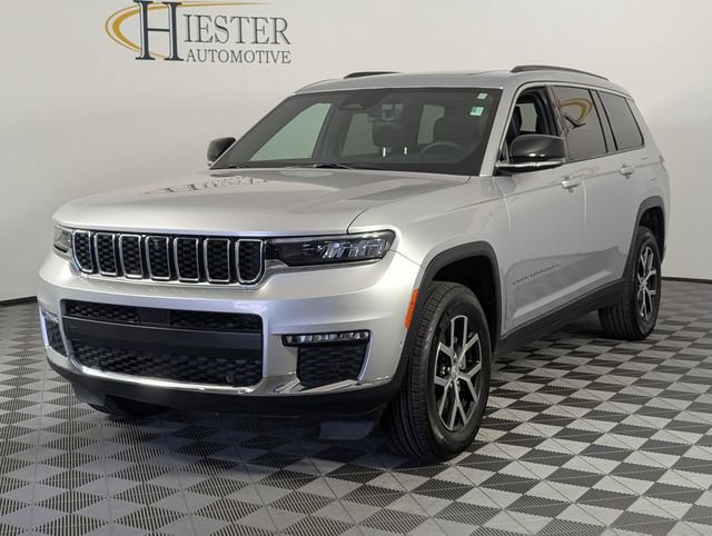 Certified 2024 Jeep Grand Cherokee L Limited w/ Luxury Tech Group II AWD/4WD image 4
