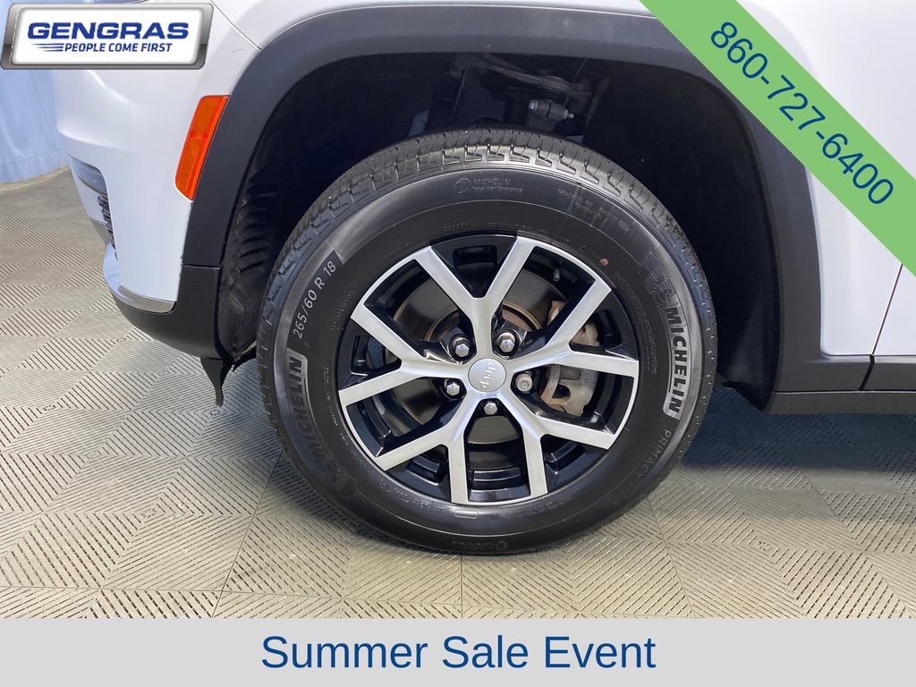 Used 2023 Jeep Grand Cherokee L Limited AWD/4WD image 49