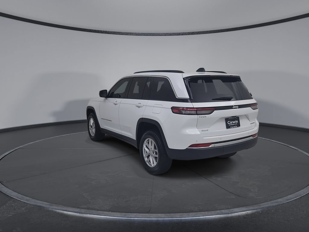 Certified 2026 Jeep Grand Cherokee Laredo X AWD/4WD image 13