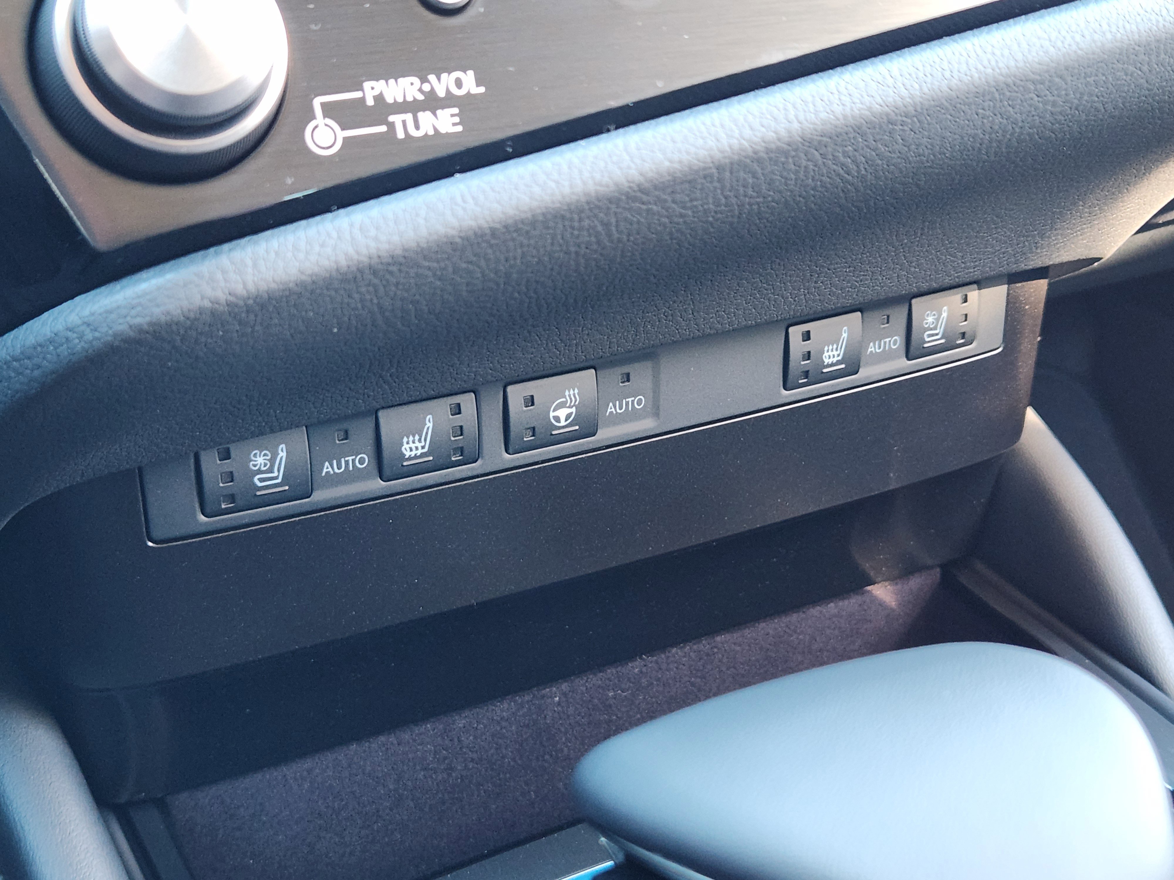 New 2025 Lexus ES 350 w/ Premium Package image 14