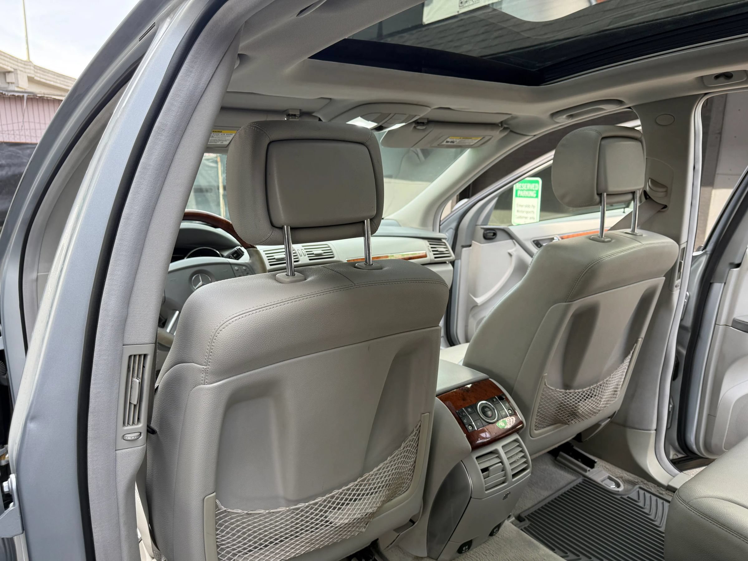 Used 2006 Mercedes-Benz R 500 4MATIC image 16