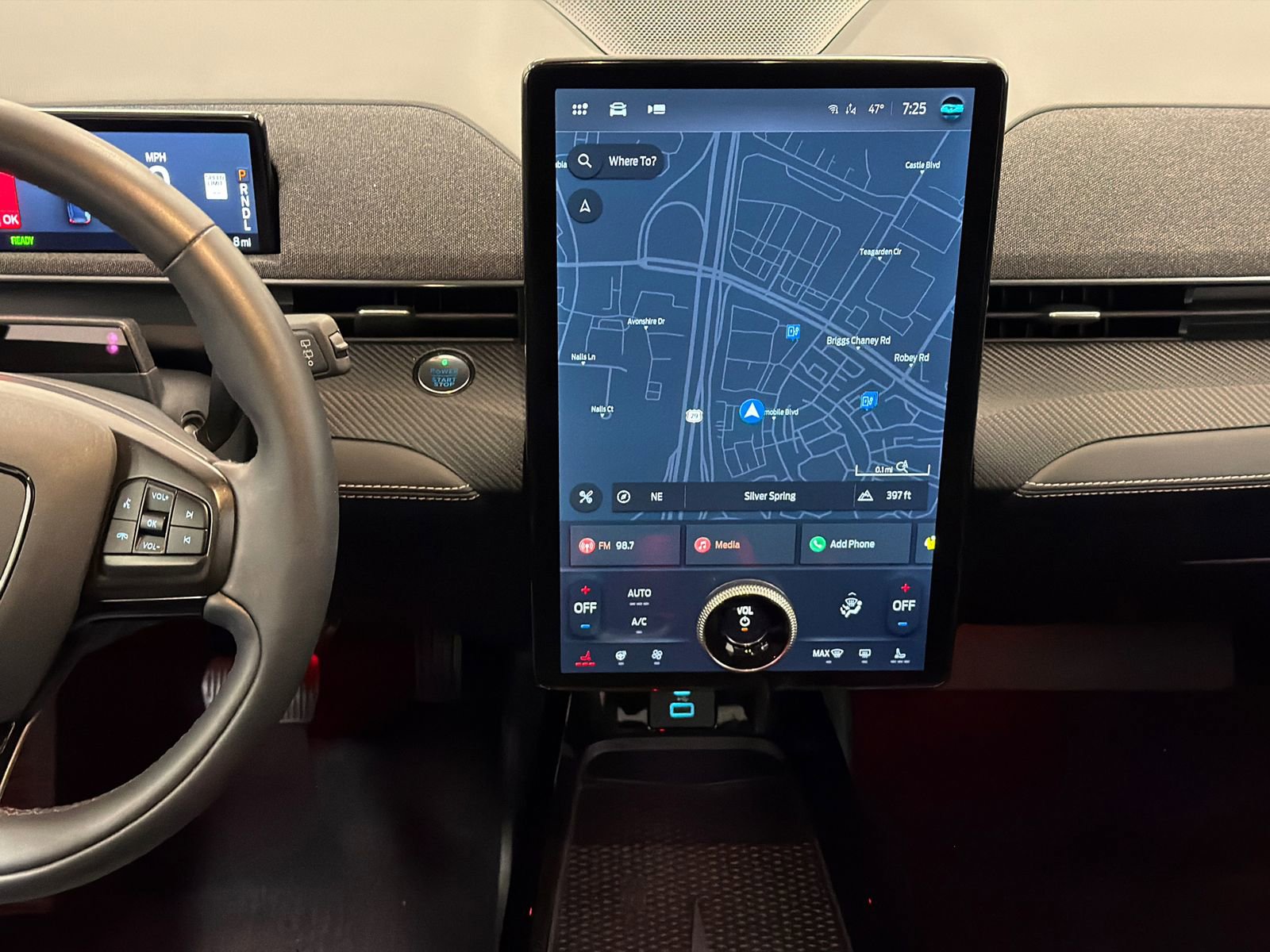 Used 2023 Ford Mustang Mach-E Premium image 21