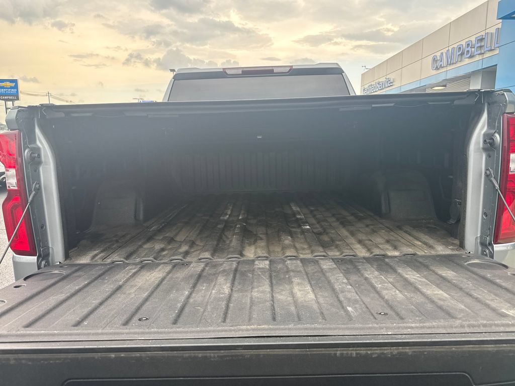 Used 2023 Chevrolet Silverado 1500 RST AWD/4WD image 38