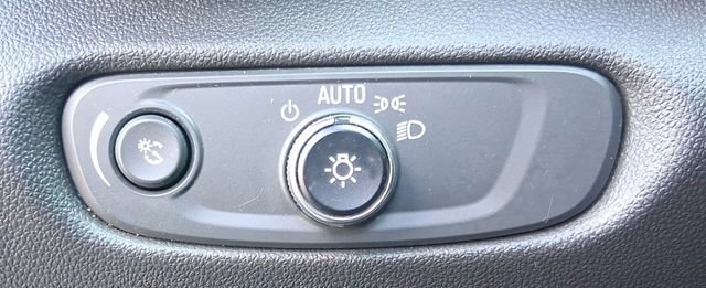 Used 2022 Chevrolet Blazer LT AWD/4WD image 13