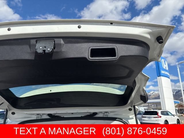 Used 2023 Jeep Renegade Latitude w/ Sun/Sound Group AWD/4WD image 29