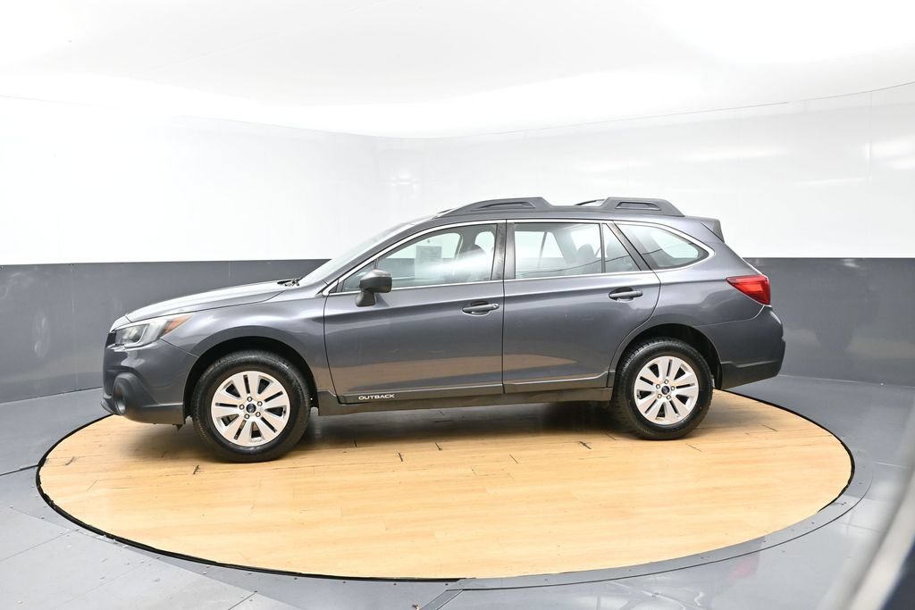 Used 2019 Subaru Outback 2.5i AWD/4WD image 6