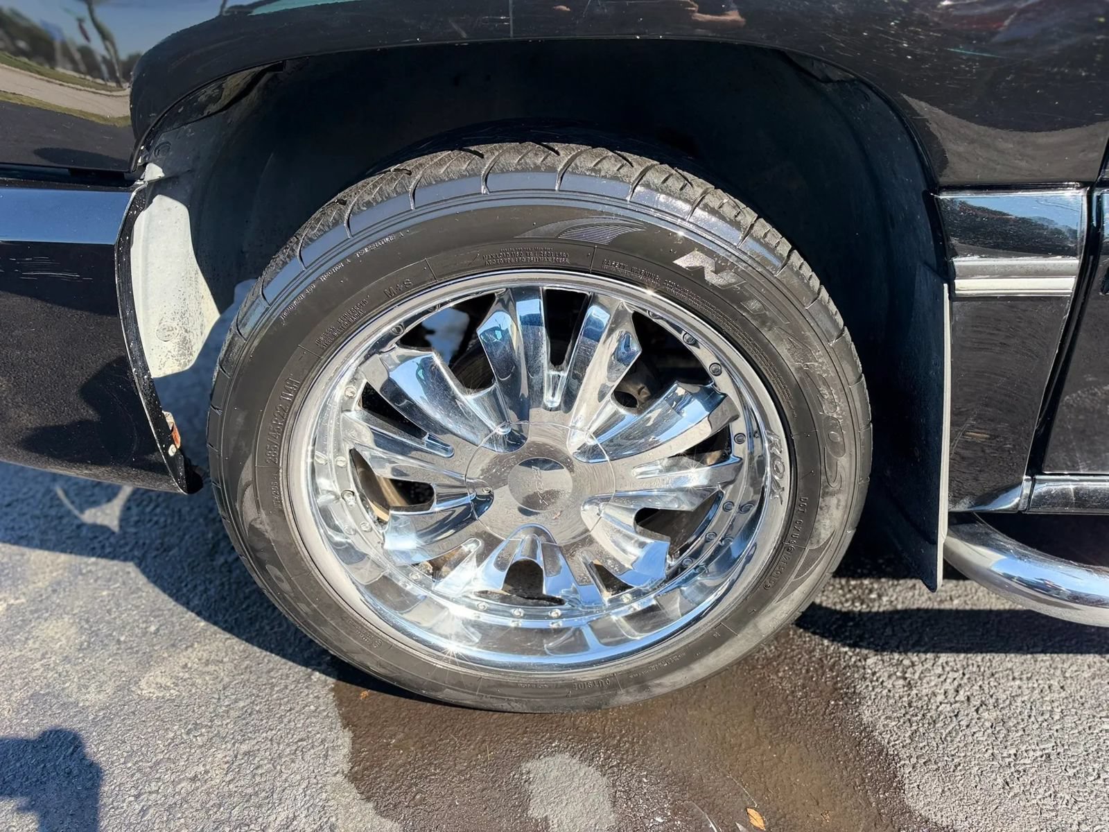 Used 2003 Chevrolet Silverado 1500 SS AWD/4WD image 2
