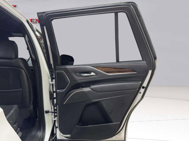 Used 2021 Cadillac Escalade Luxury image 60