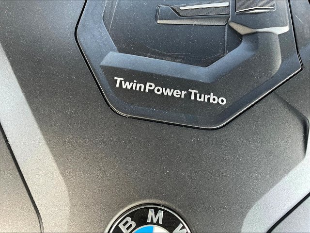 Used 2021 BMW 330i Sedan w/ Premium Package RWD image 32