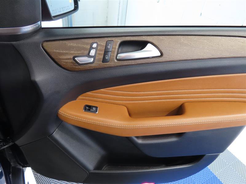 Used 2018 Mercedes-Benz GLE 43 AMG 4MATIC Coupe w/ Parking Assist Package image 38