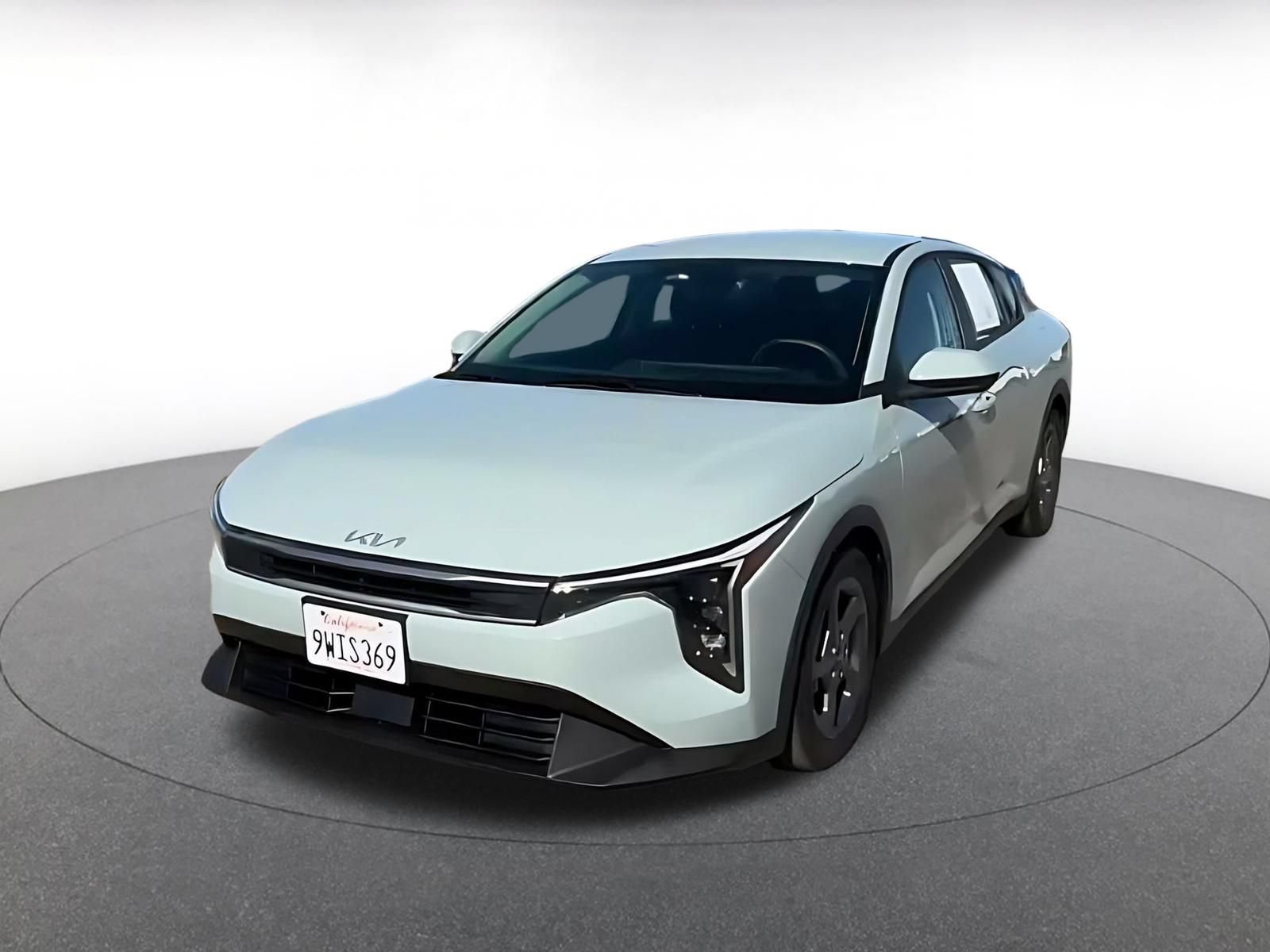 Used 2026 Kia K4 FWD image 6