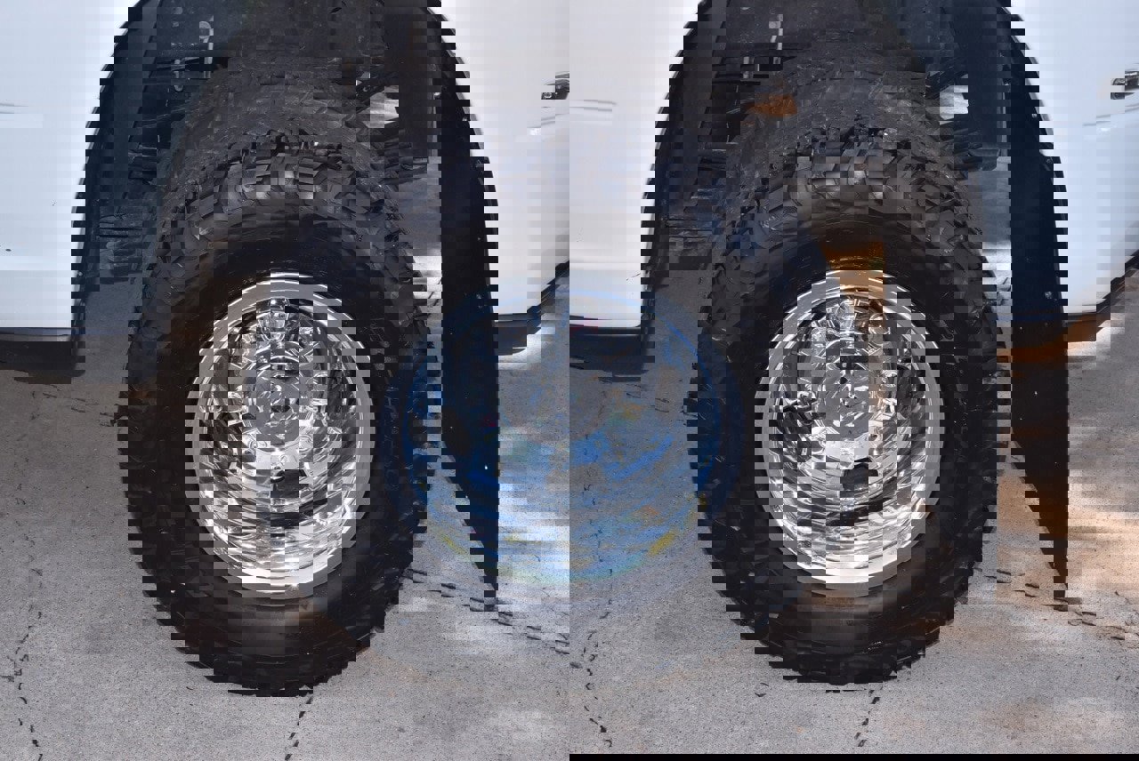 Used 2024 RAM 3500 Tradesman w/ Chrome Appearance Group image 35