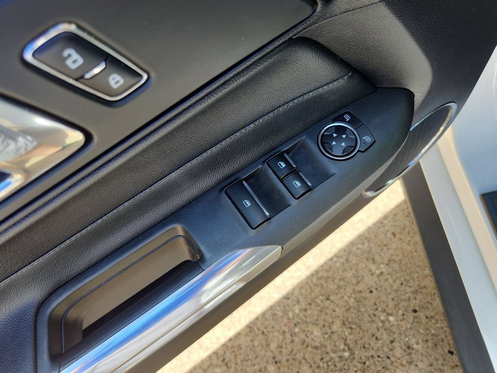 Used 2016 Ford Mustang Premium w/ Pony Package RWD image 17