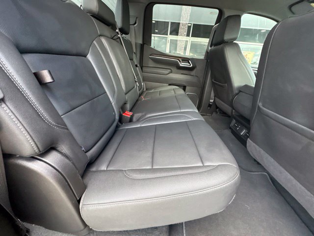Used 2025 GMC Sierra 1500 SLT AWD/4WD image 6