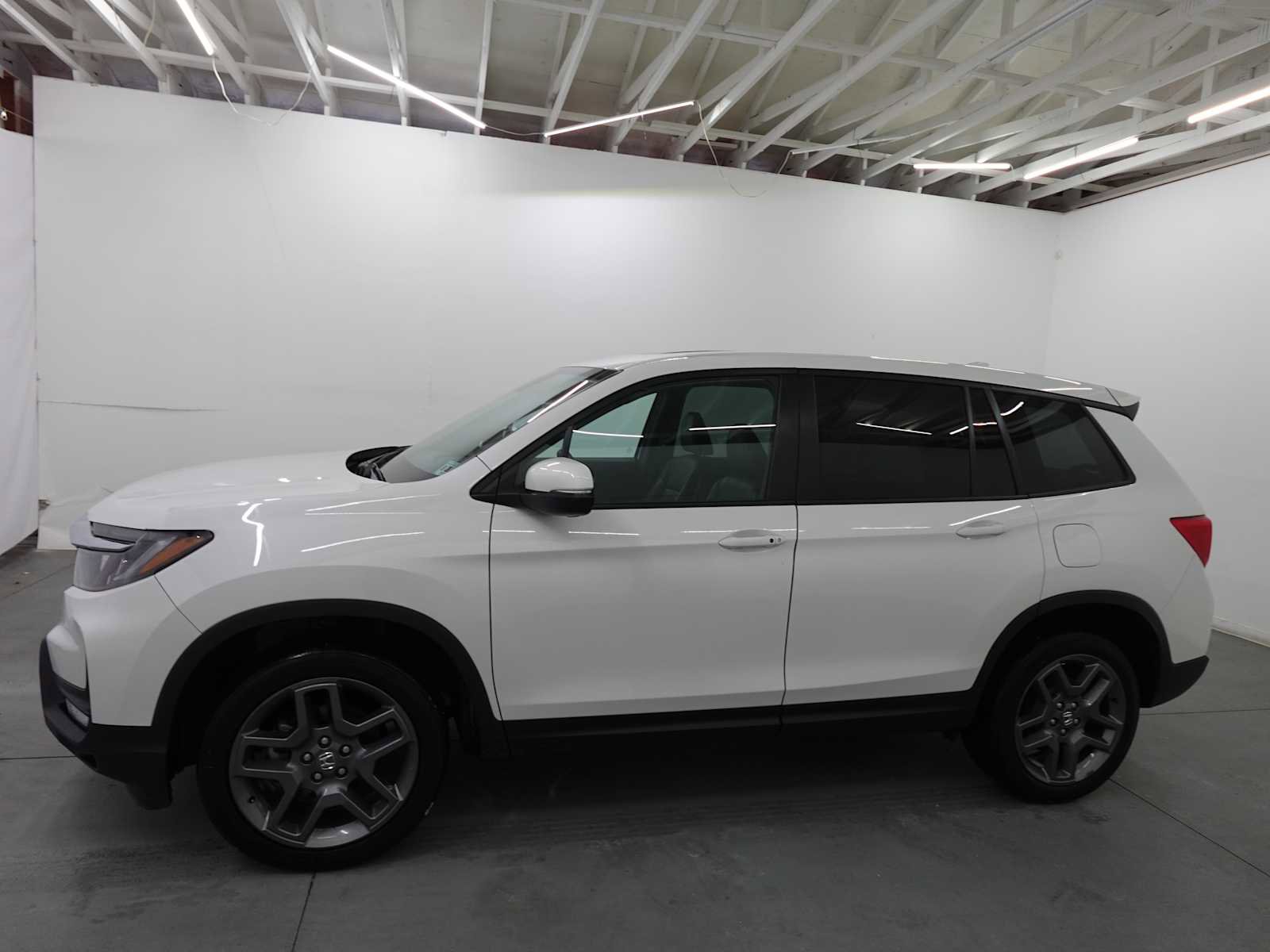 Certified 2023 Honda Passport EX-L image 8