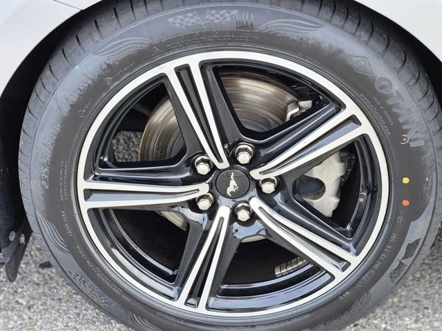 Used 2024 Ford Mustang Premium image 10